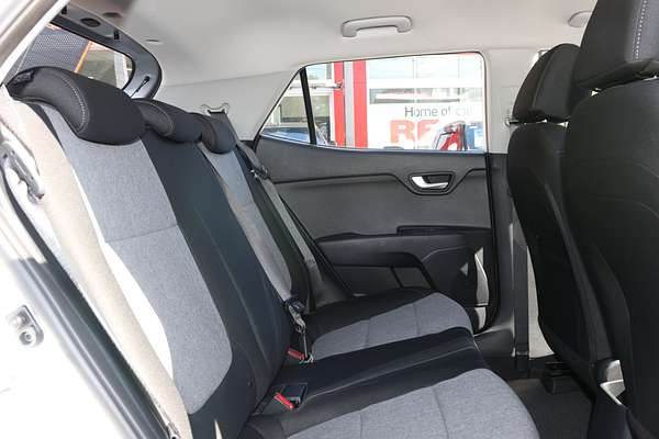 2024 Kia Stonic S YB