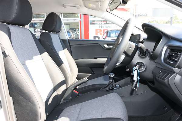 2024 Kia Stonic S YB