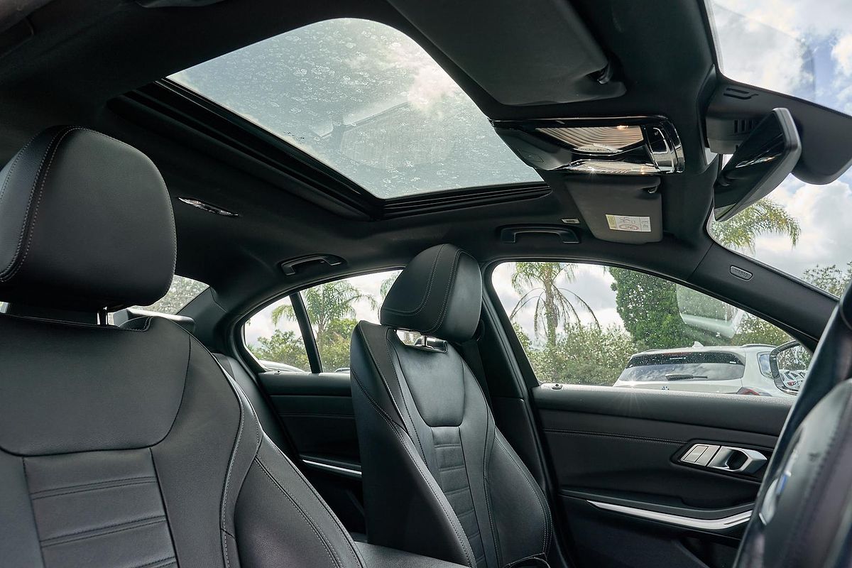 2022 BMW 3 Series 330i M Sport G20