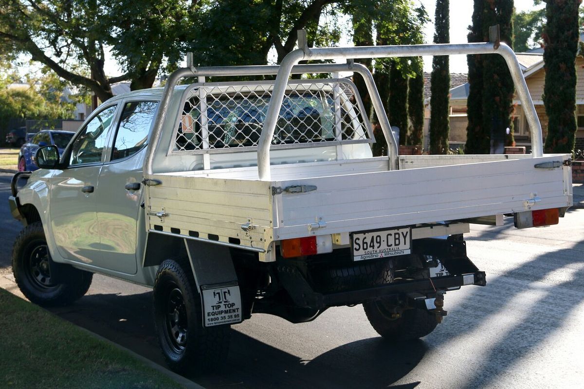 2019 Mitsubishi Triton GLX MR 4X4