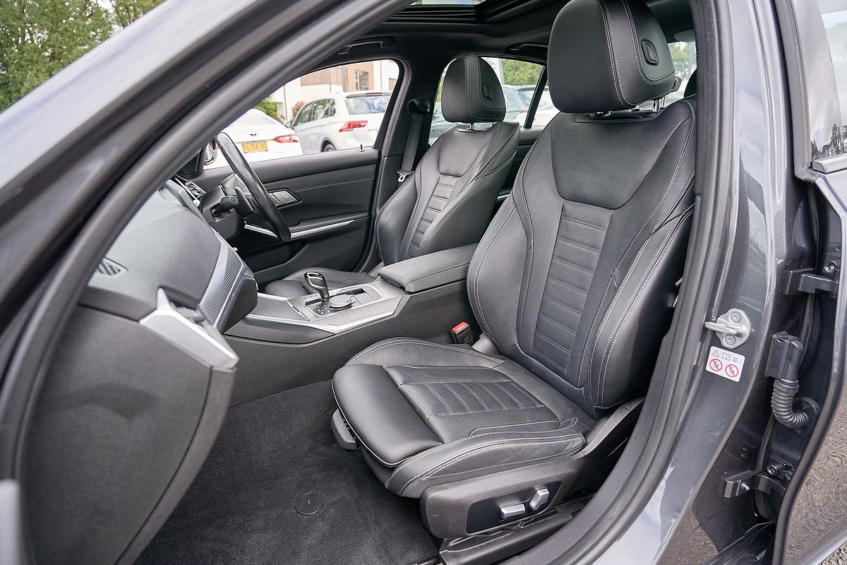 2022 BMW 3 Series 330i M Sport G20