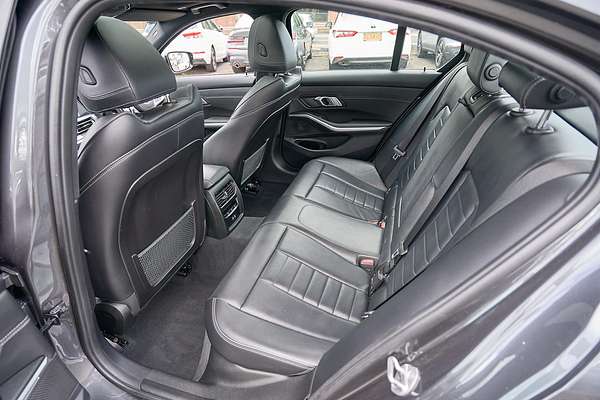 2022 BMW 3 Series 330i M Sport G20