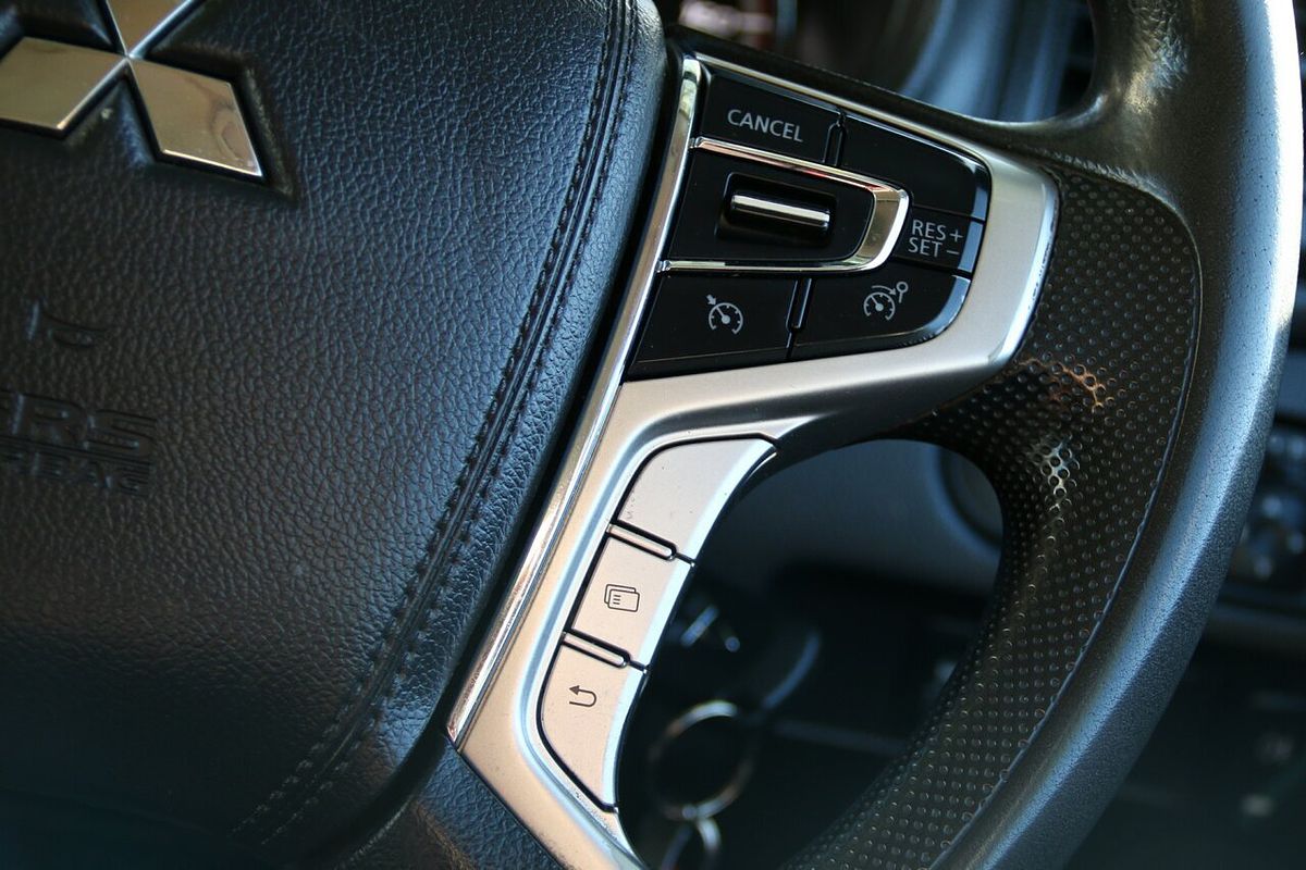 2019 Mitsubishi Triton GLX MR 4X4