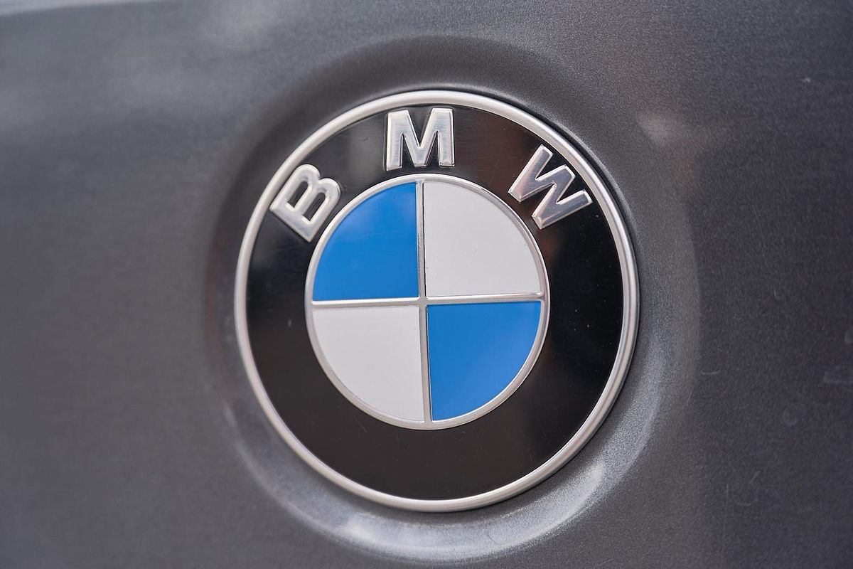 2022 BMW 3 Series 330i M Sport G20