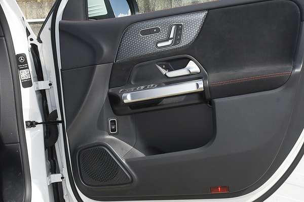 2024 Mercedes-Benz GLB-Class GLB250 X247