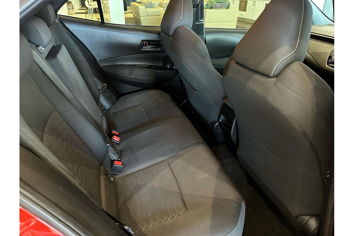 2018 Toyota Corolla Ascent Sport Hybrid ZWE211R