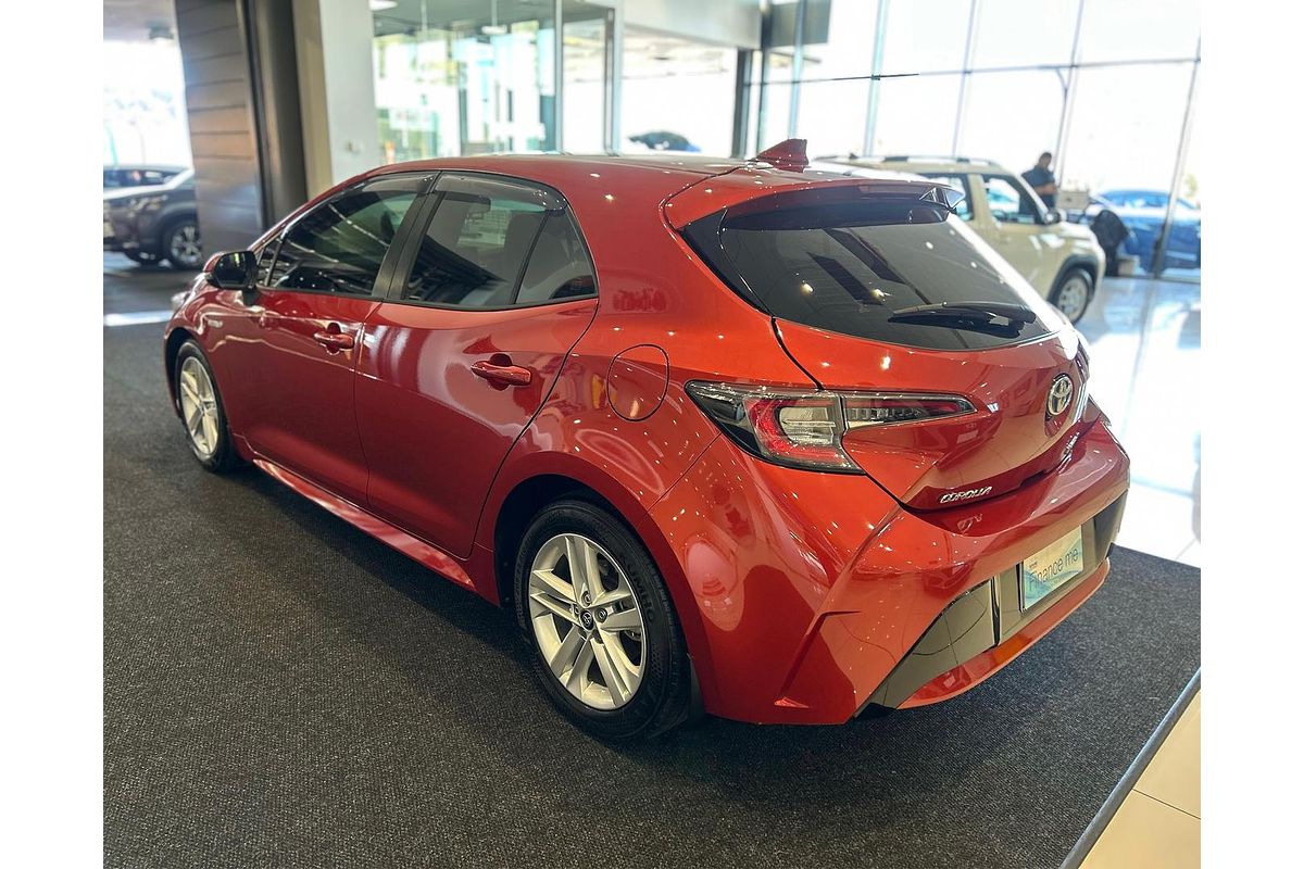 2018 Toyota Corolla Ascent Sport Hybrid ZWE211R