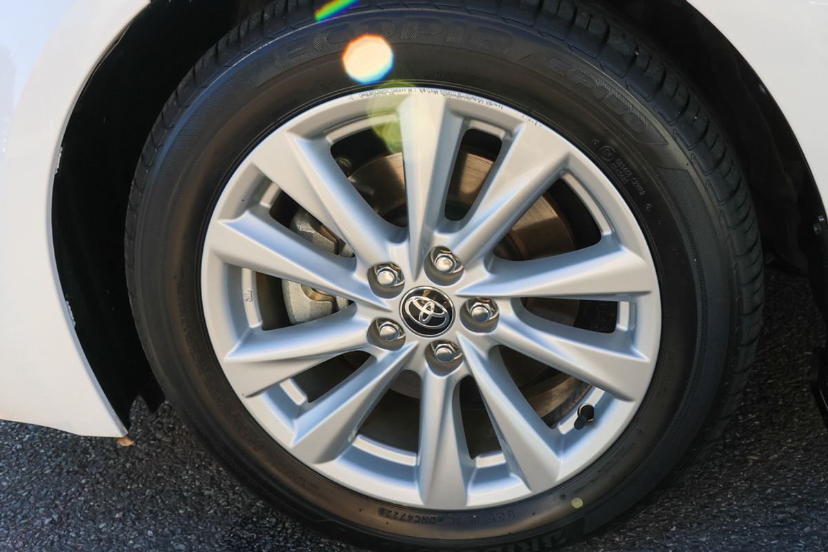 2022 Toyota Corolla Ascent Sport Hybrid ZWE219R