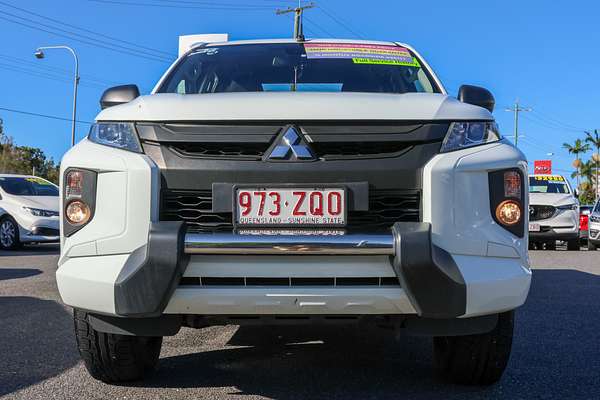 2019 Mitsubishi Triton GLX MR 4X4