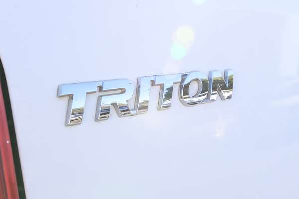 2019 Mitsubishi Triton GLX MR 4X4