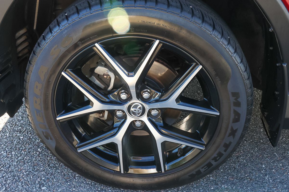 2017 Toyota RAV4 GXL ZSA42R