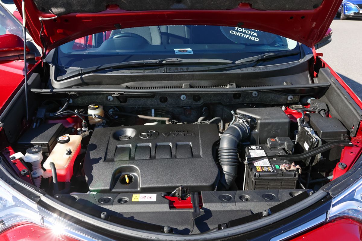 2017 Toyota RAV4 GXL ZSA42R