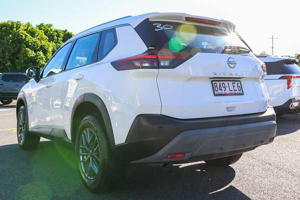2024 Nissan X-TRAIL ST T33