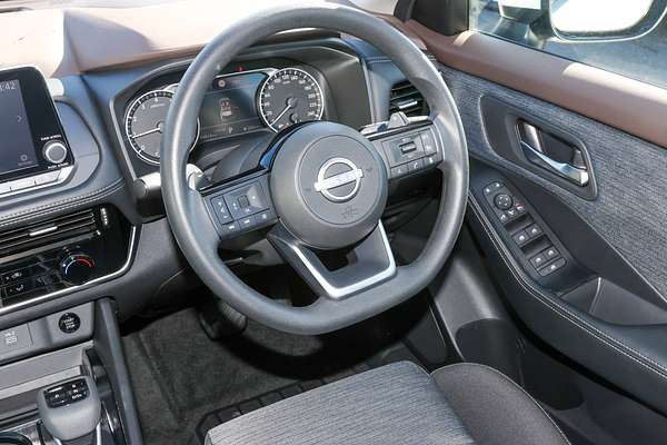 2024 Nissan X-TRAIL ST T33