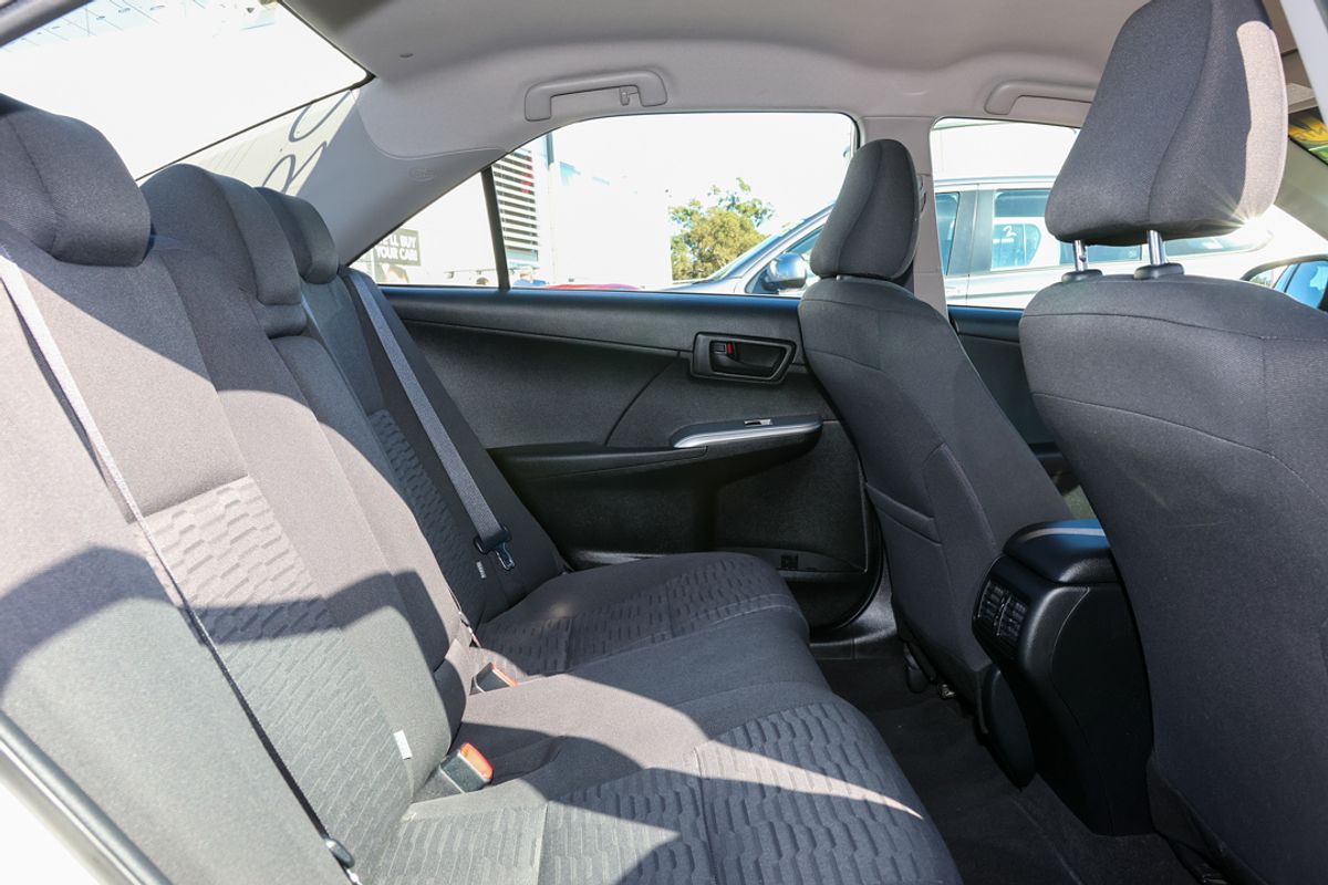 2017 Toyota Camry RZ ASV50R