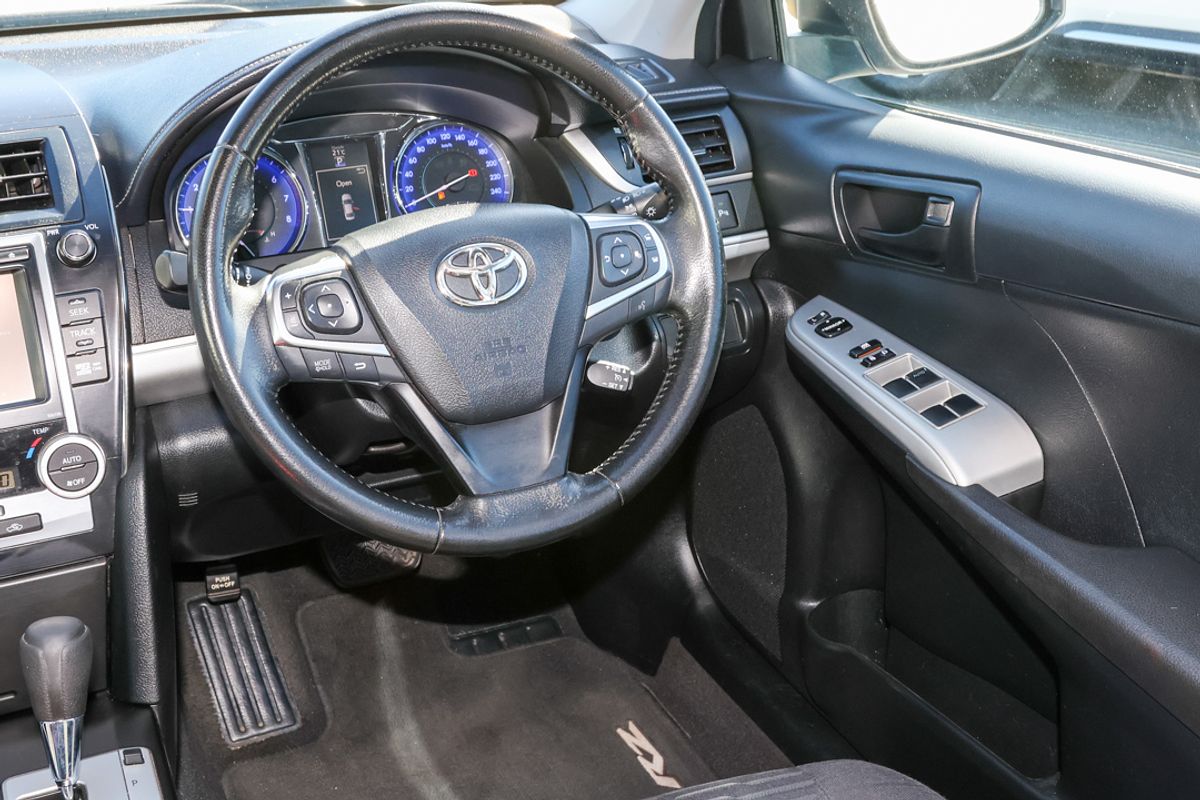 2017 Toyota Camry RZ ASV50R