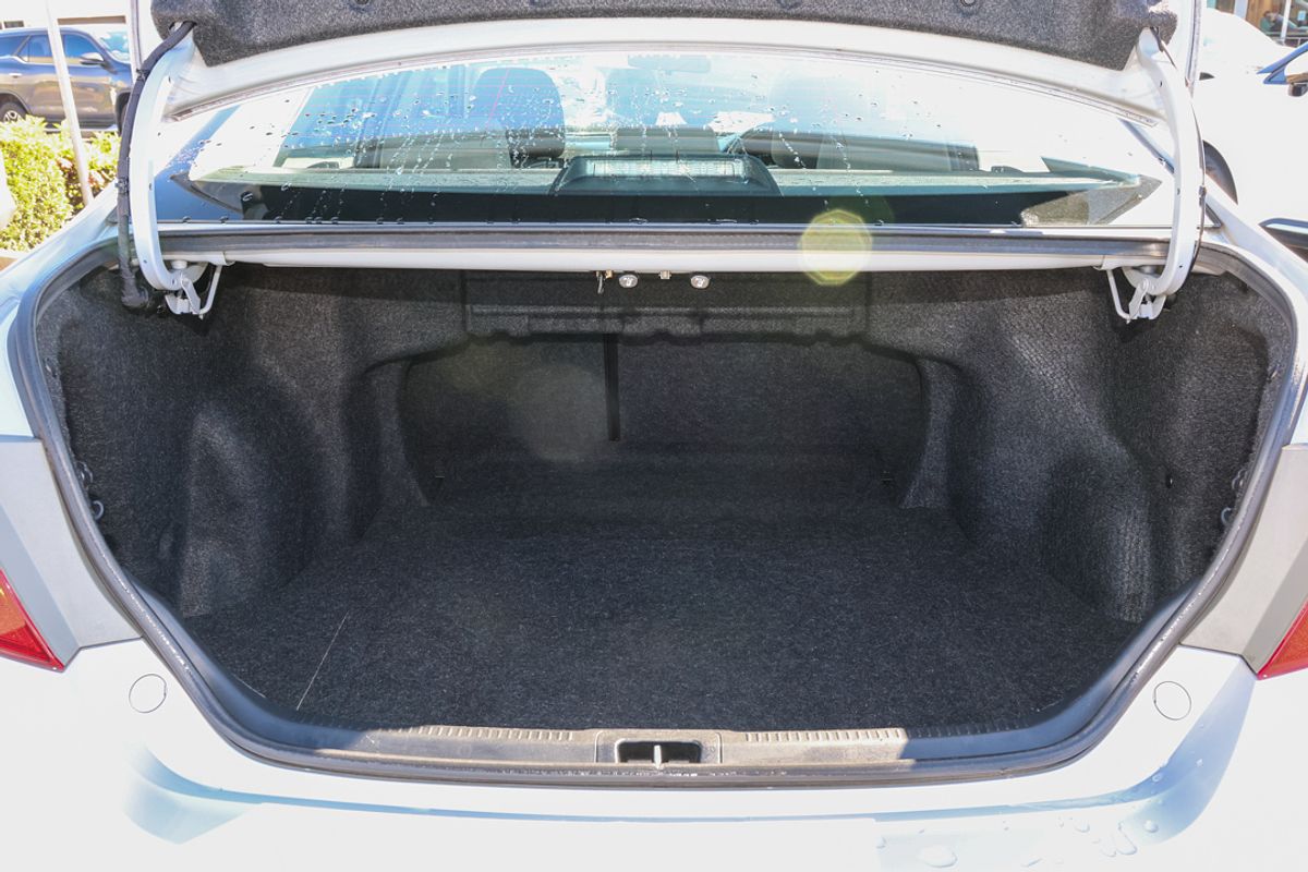 2017 Toyota Camry RZ ASV50R