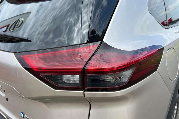 2025 Nissan X-TRAIL Ti-L e-POWER T33