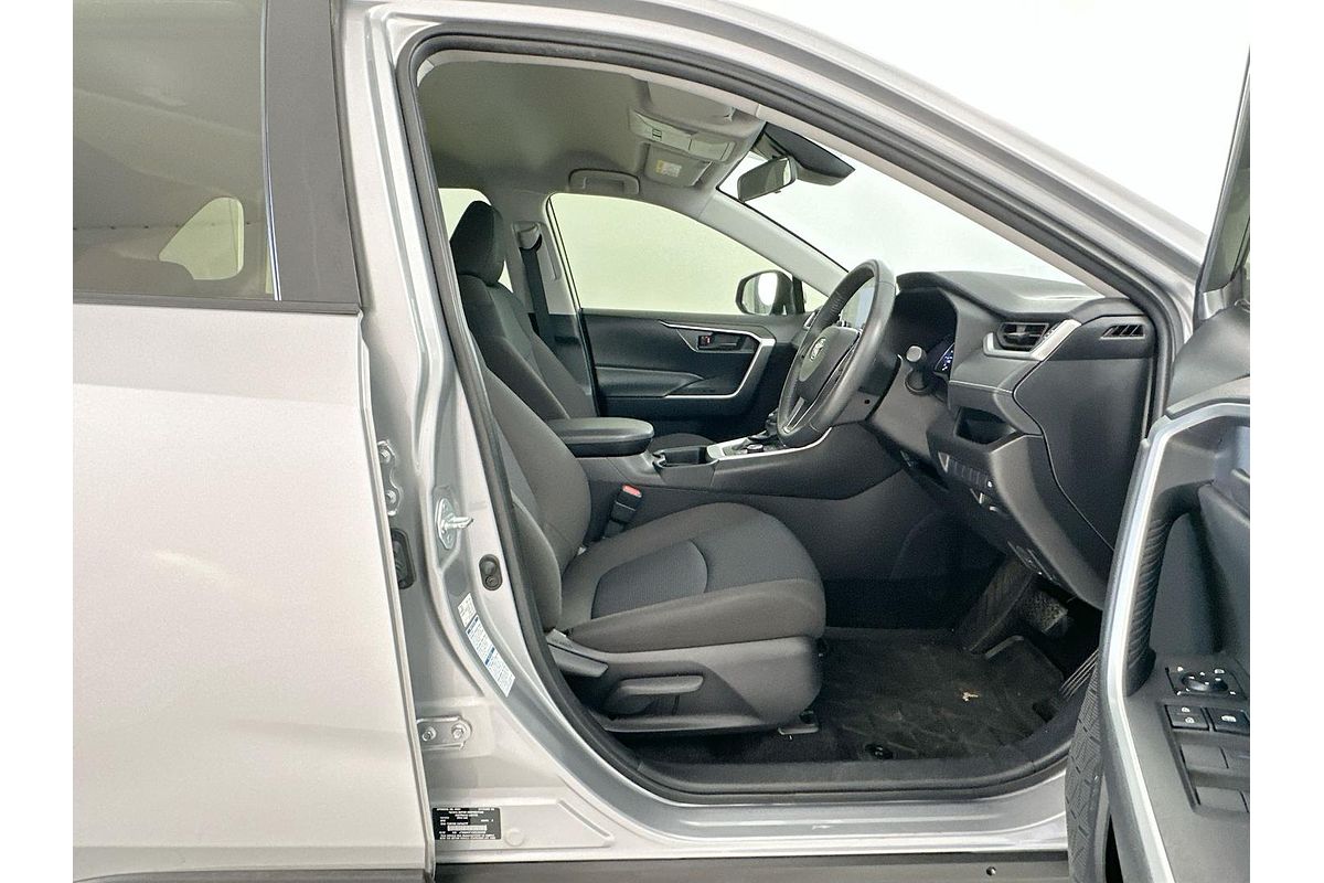 2020 Toyota RAV4 GX AXAH54R