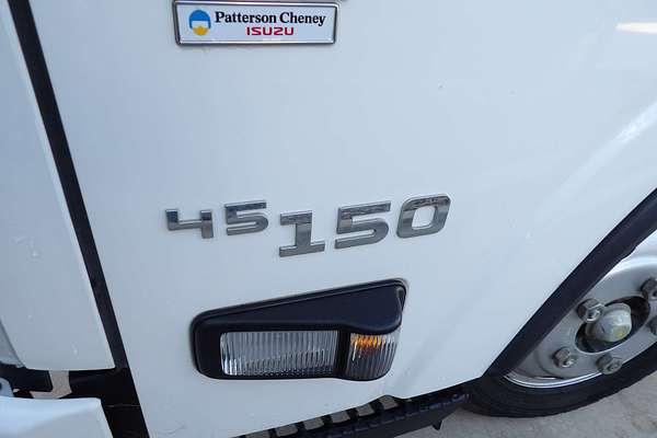 2022 Isuzu N Series NLR 45-150 Servicepack 4x2 SWB