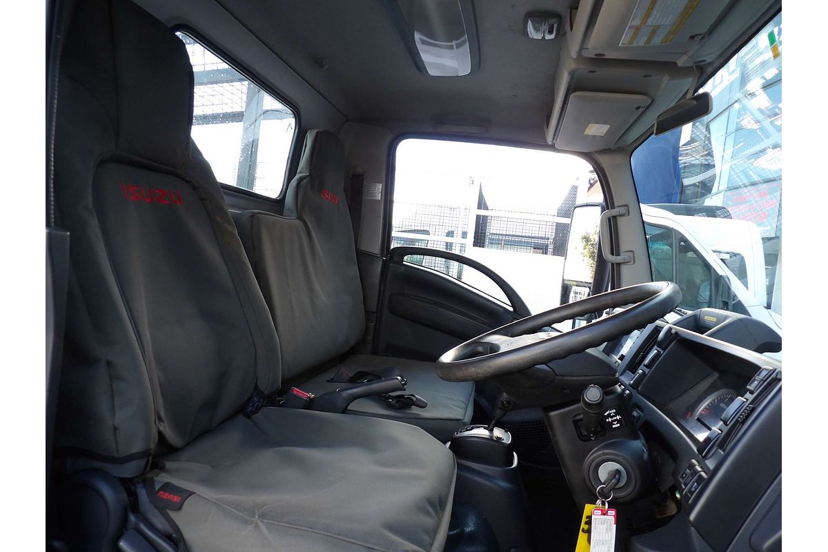 2022 Isuzu N Series NLR 45-150 Servicepack 4x2 SWB