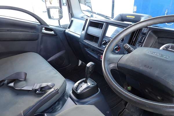 2022 Isuzu N Series NLR 45-150 Servicepack 4x2 SWB