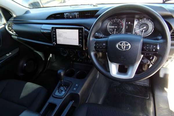 2020 Toyota Hilux SR GUN126R 4X4
