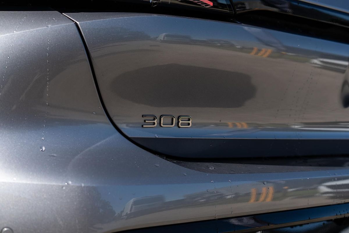 2025 Peugeot 308 GT Hybrid P51