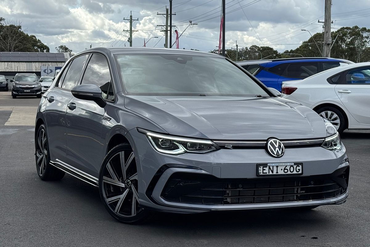 2021 Volkswagen Golf 110TSI R-Line 8