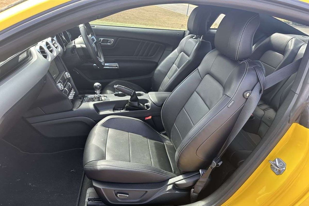 2017 Ford Mustang FM