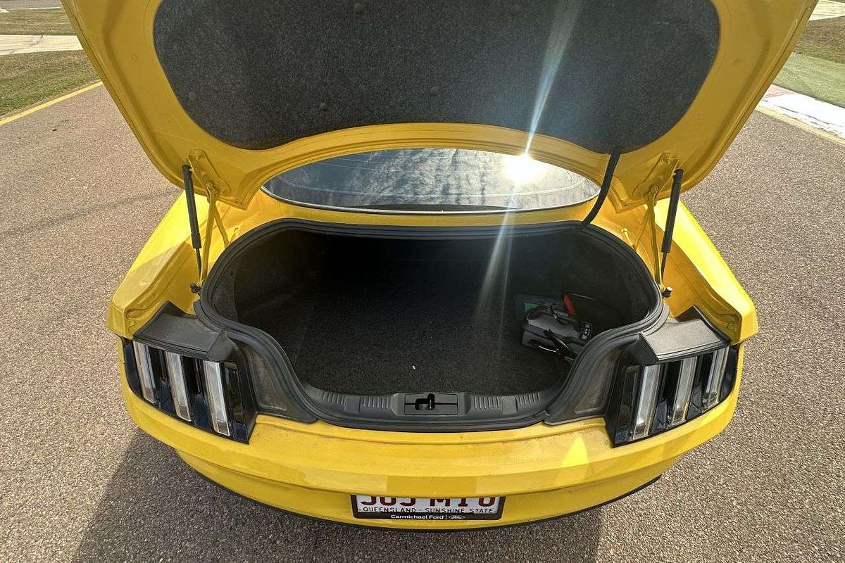2017 Ford Mustang FM