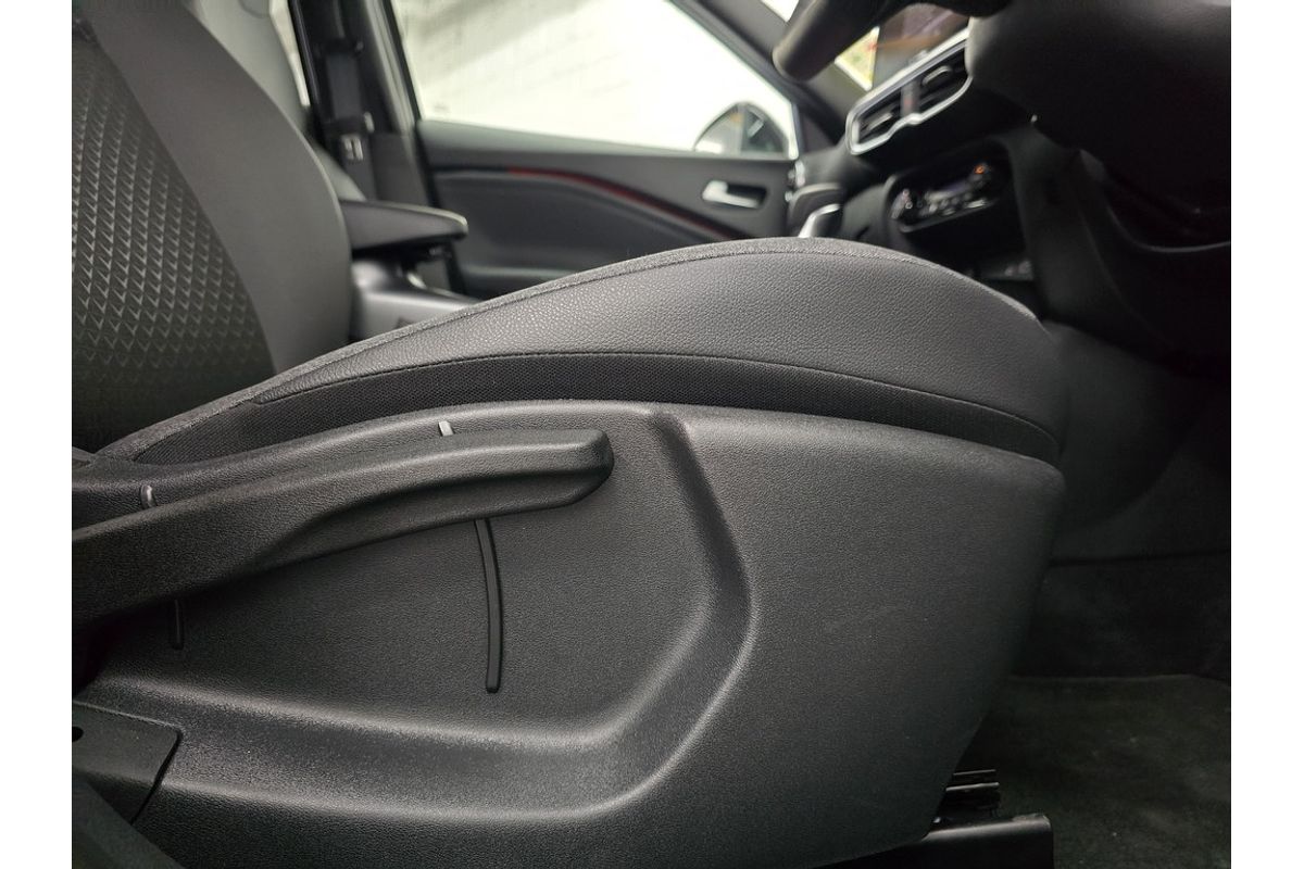 Nissan JUKE STL 2WD AUTO