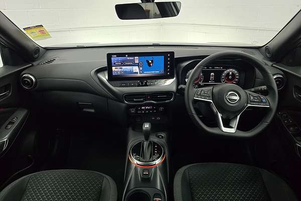 2024 Nissan JUKE ST-L F16