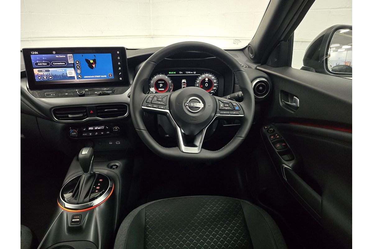 Nissan JUKE STL 2WD AUTO
