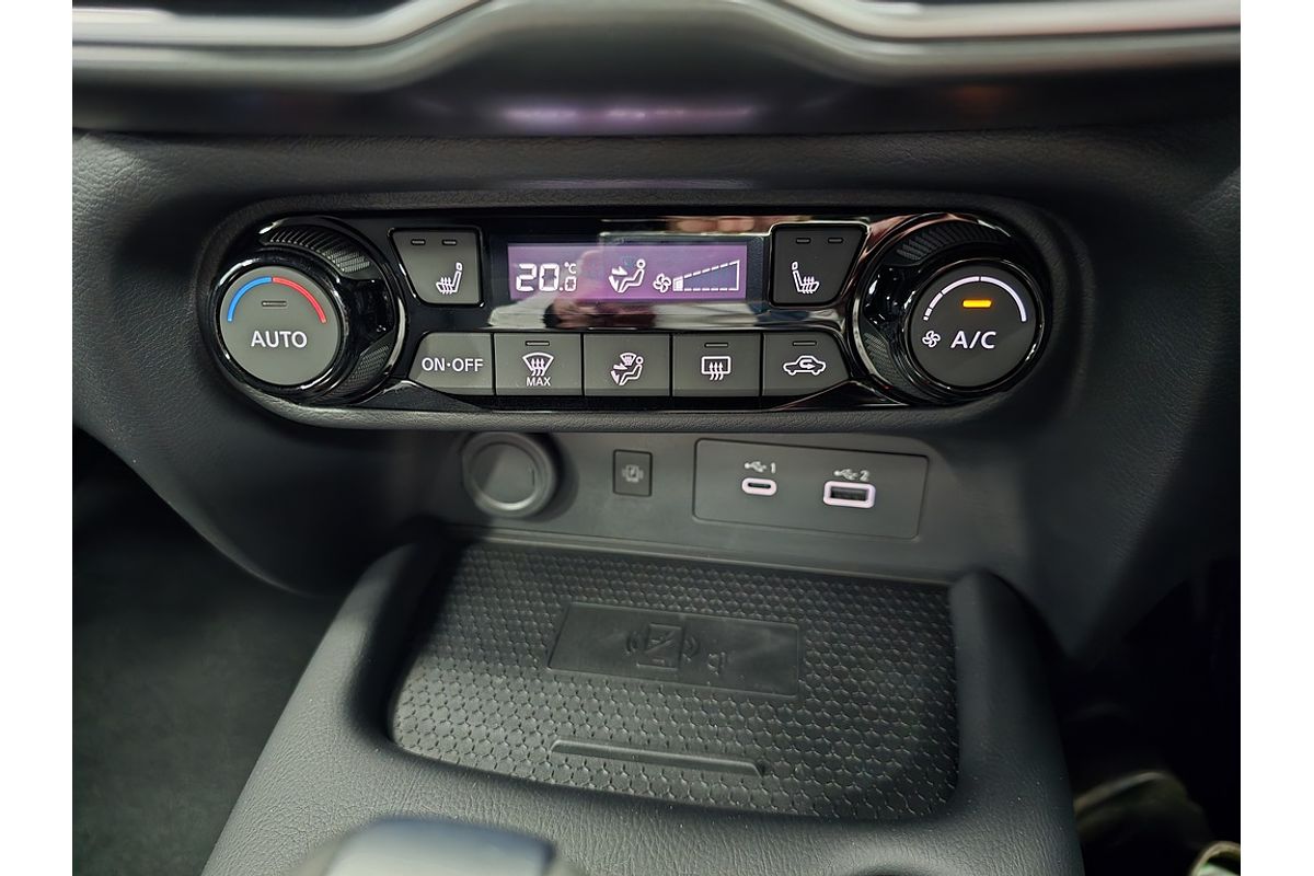 Nissan JUKE STL 2WD AUTO