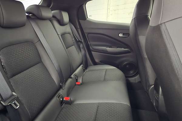 2024 Nissan JUKE ST-L F16