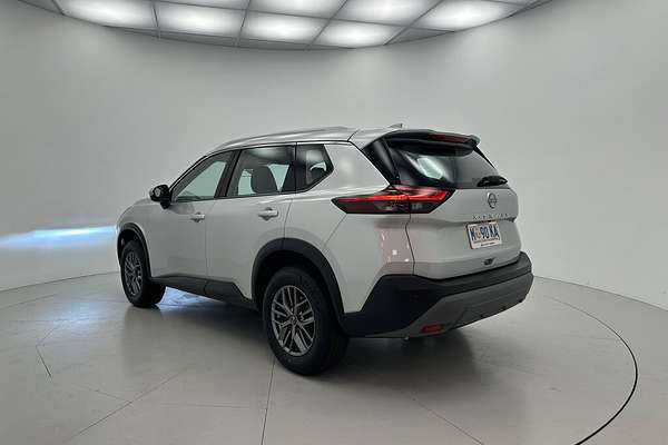 2024 Nissan X-TRAIL ST T33