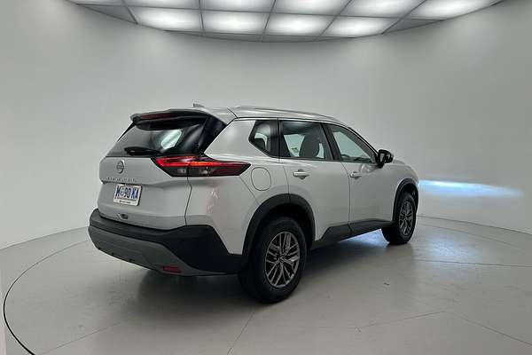 2024 Nissan X-TRAIL ST T33