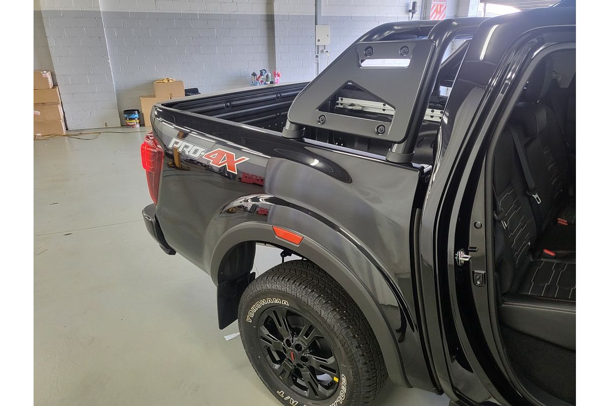 Nissan NAVARA 4X4 2.3 DSL AUTO DC P4X
