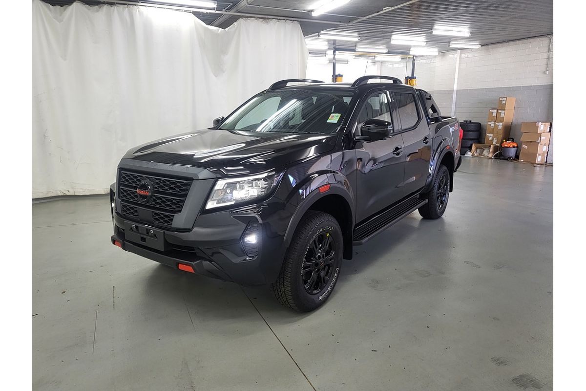Nissan NAVARA 4X4 2.3 DSL AUTO DC P4X