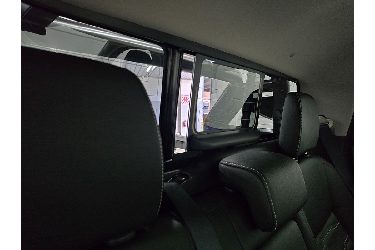 Nissan NAVARA 4X4 2.3 DSL AUTO DC P4X