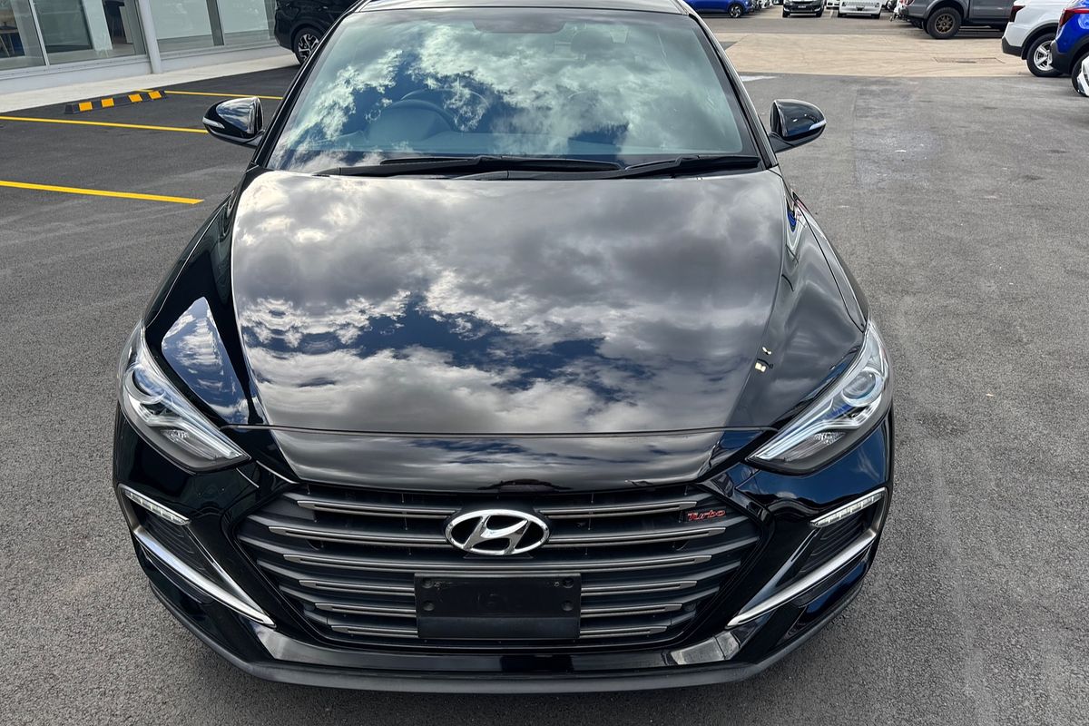 2018 Hyundai Elantra SR Turbo AD