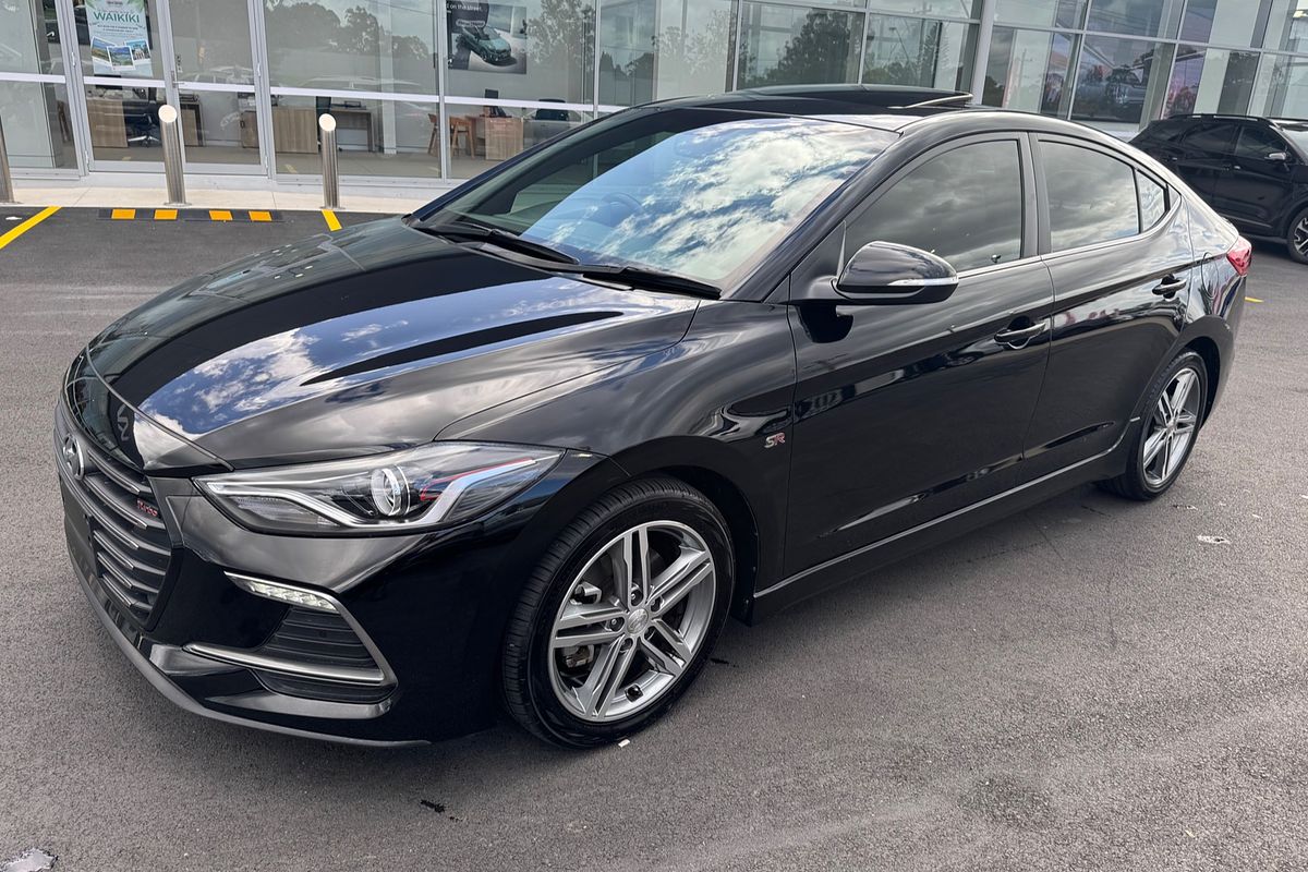 2018 Hyundai Elantra SR Turbo AD