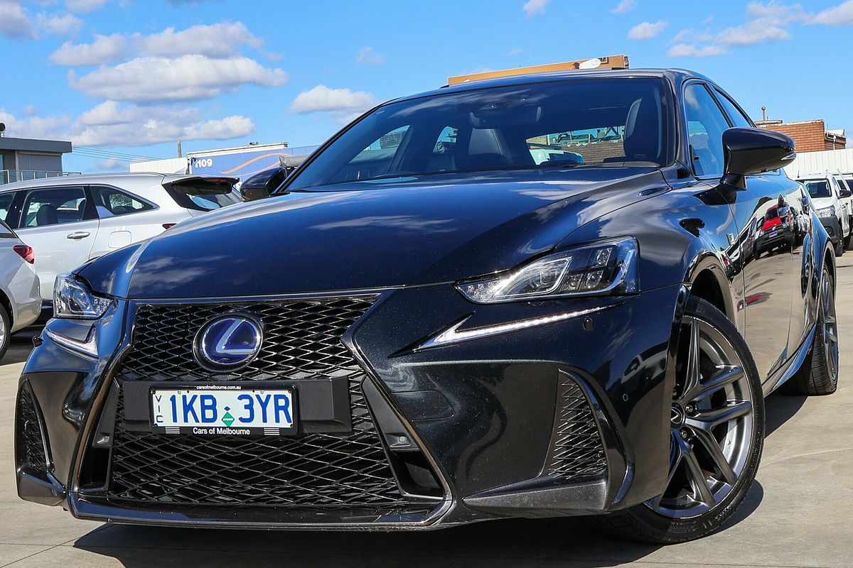 2018 Lexus IS IS300h F Sport AVE30R