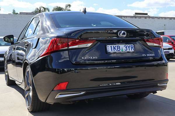 2018 Lexus IS IS300h F Sport AVE30R