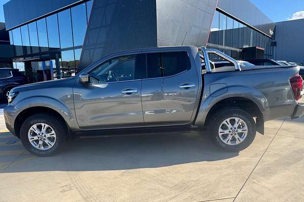 2022 Nissan Navara ST D23 4X4