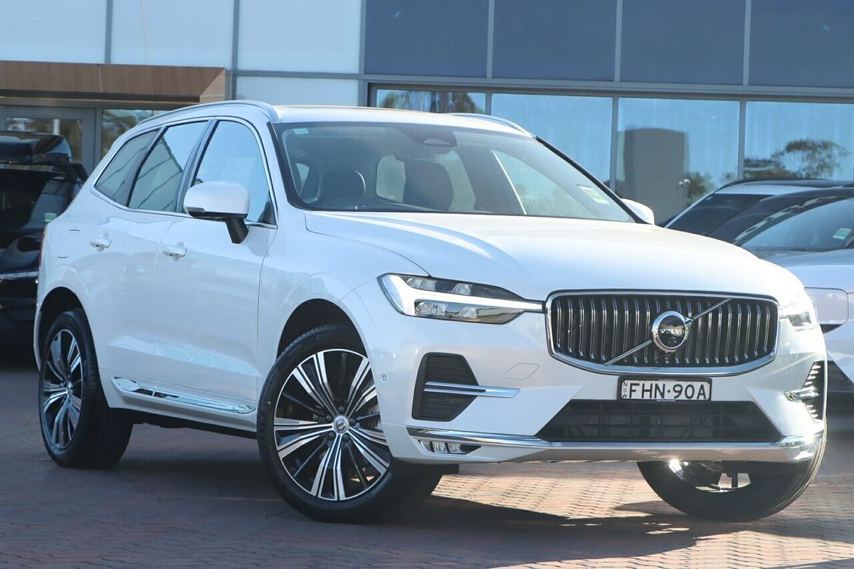 2023 Volvo XC60 Plus B5