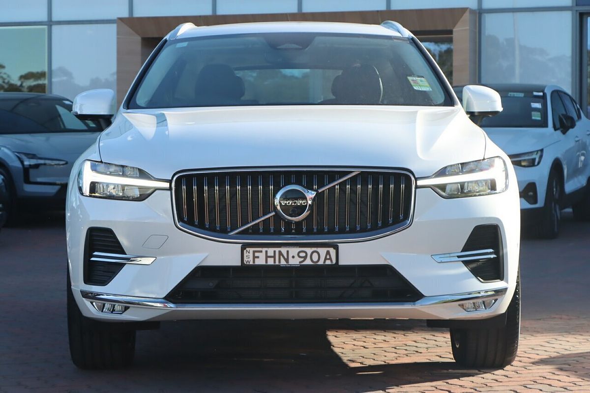 2023 Volvo XC60 Plus B5