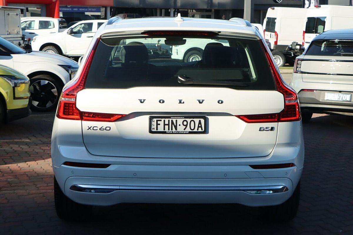 2023 Volvo XC60 Plus B5
