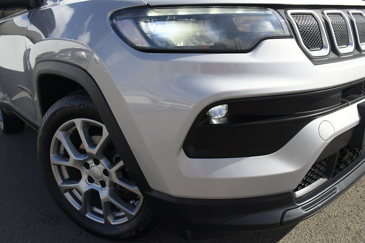 2021 Jeep Compass Launch Edition M6